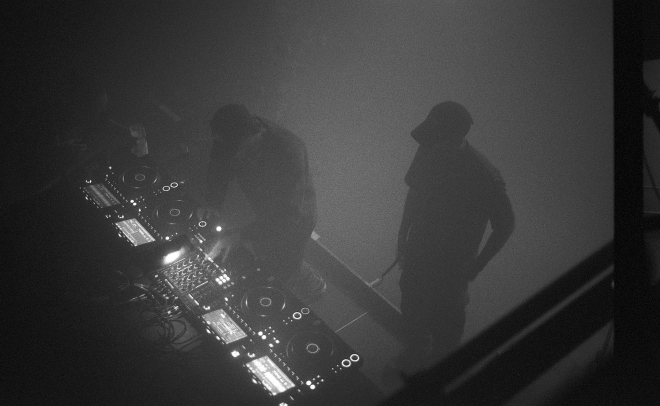 18 WAVES TOUR, Neffa-T, Commodo, Fuchs2, Praha kopie